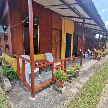 Cheers Garden Chalet Kampong Ayer Batang Bagian luar foto