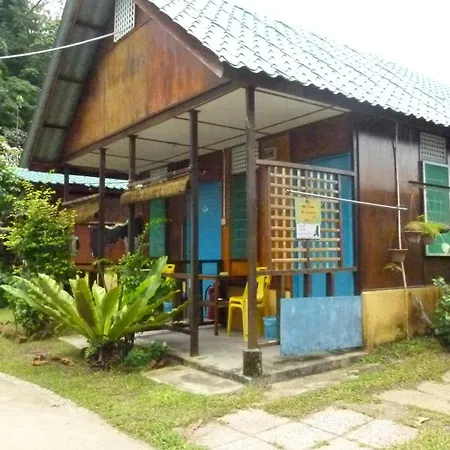 Cheers Garden Chalet Kampong Ayer Batang Bagian luar foto