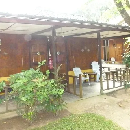 Cheers Garden Chalet Kampong Ayer Batang Bagian luar foto