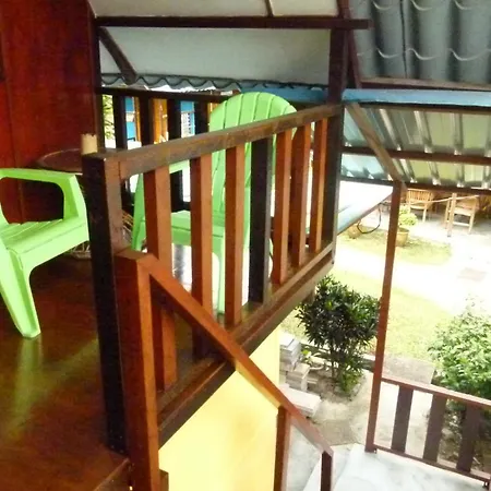 Cheers Garden Chalet Kampong Ayer Batang Bagian luar foto