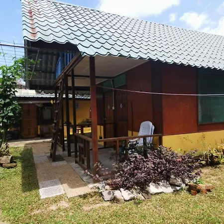 Cheers Garden Chalet Kampong Ayer Batang Bagian luar foto