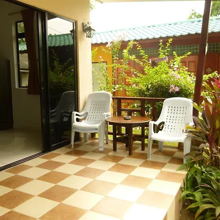 Cheers Garden Chalet Kampong Ayer Batang Bagian luar foto