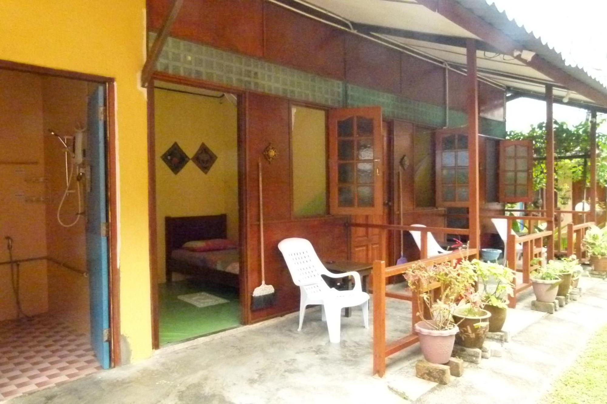 Cheers Garden 3* Kampong Ayer Batang