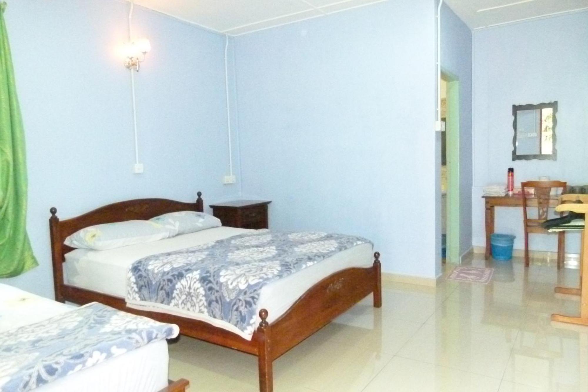 Hotel Cheers Garden Kampong Ayer Batang